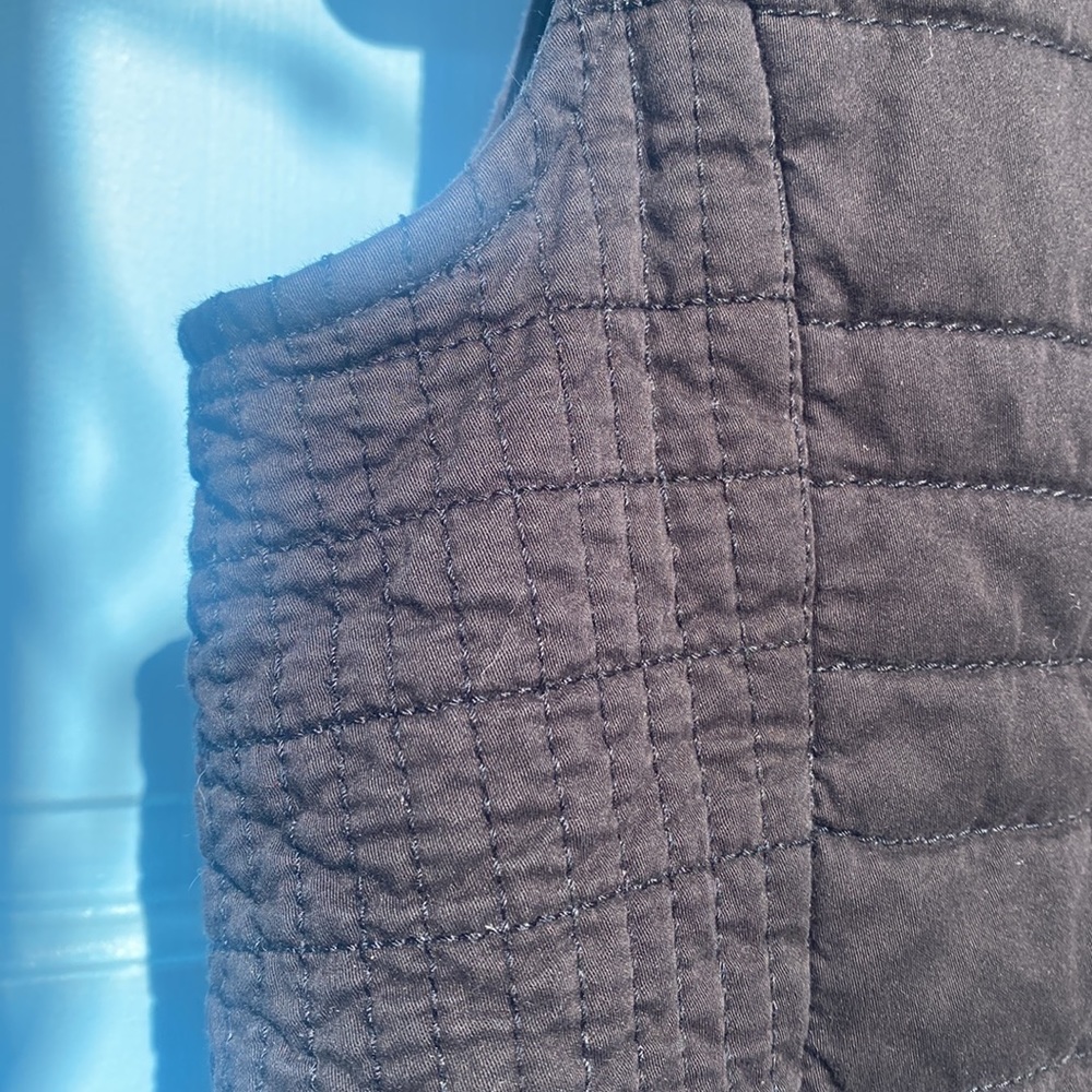 BandolinoBlu Black Quilted Vest size M - Picture 8 of 13